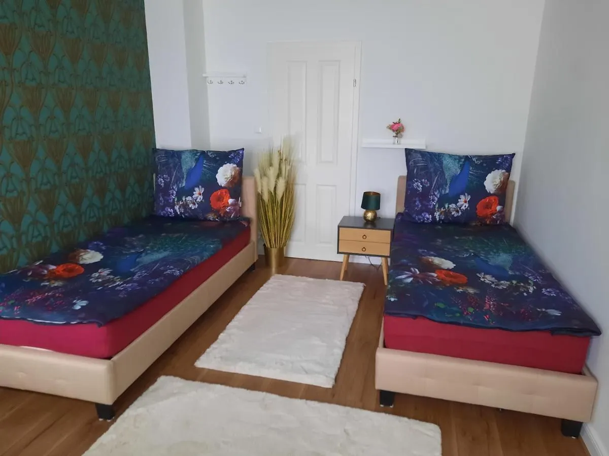 Royal Deluxe Apartment Vienna Austria