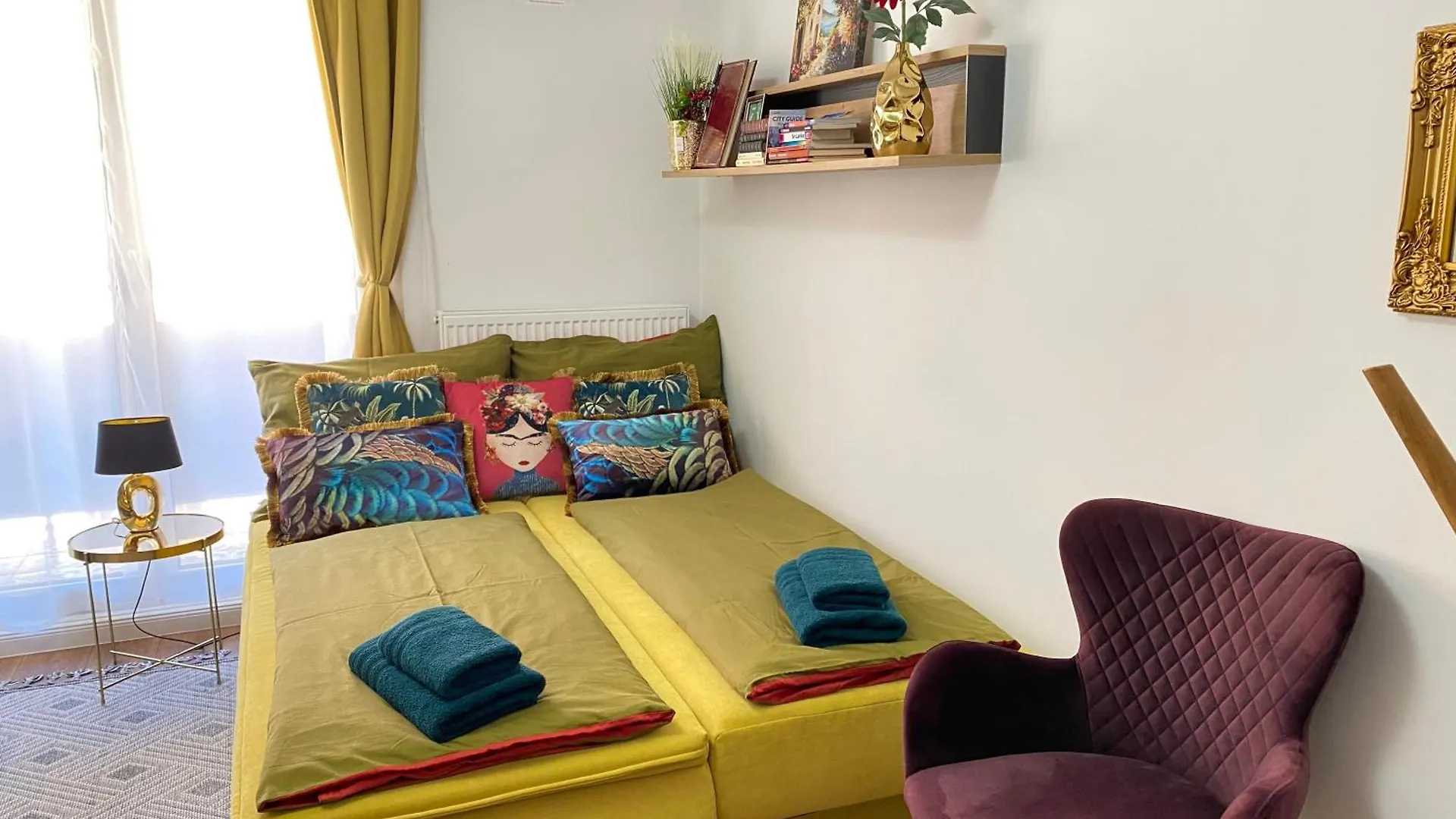 Royal Deluxe Apartment Vienna 0*,  Austria